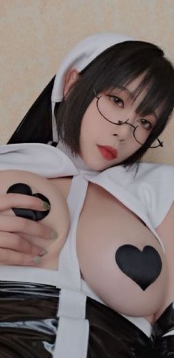 电视剧梅花红桃