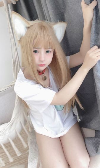 班长让我吃她胸